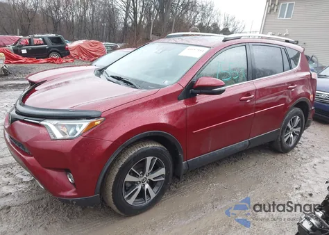 2018 Toyota Rav4 Xle from USA, damaged, VIN JTMRFREV1JD225519